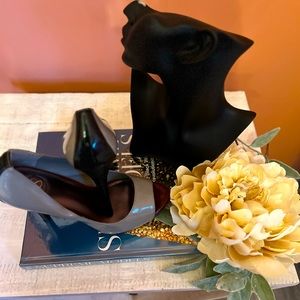 Jessica Simpson; Grey-black two-toned peep toe platform stiletto